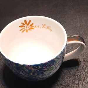 New Lilly Pulitzer, gold trim blue floral coffee cup mug 12 oz